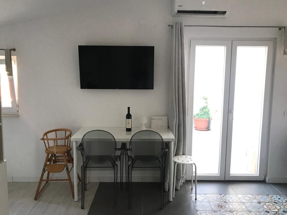 Apartment Laguna Vinisce ภายนอก รูปภาพ
